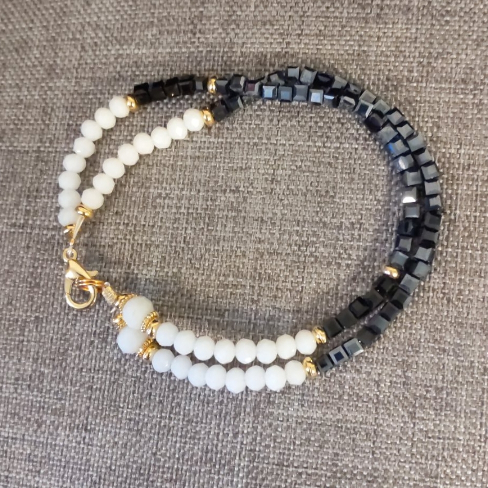 White and Black Beaded Bracelet